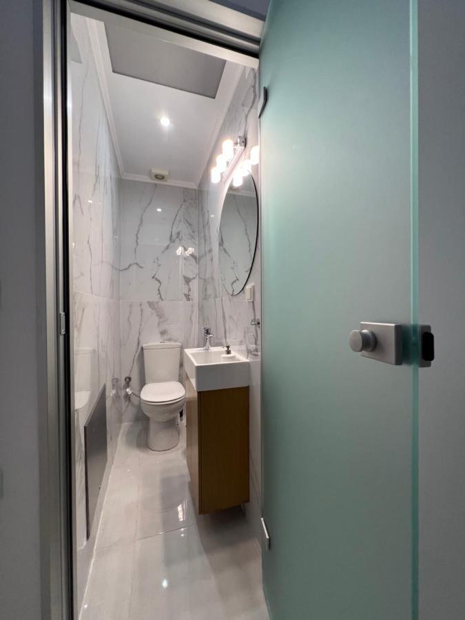 Modern Apartment Close To Airport With Gym And Bbq Heraclión Exterior foto