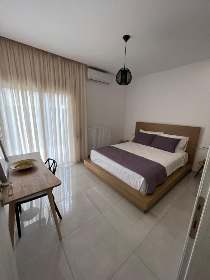 Modern Apartment Close To Airport With Gym And Bbq Heraclión Exterior foto